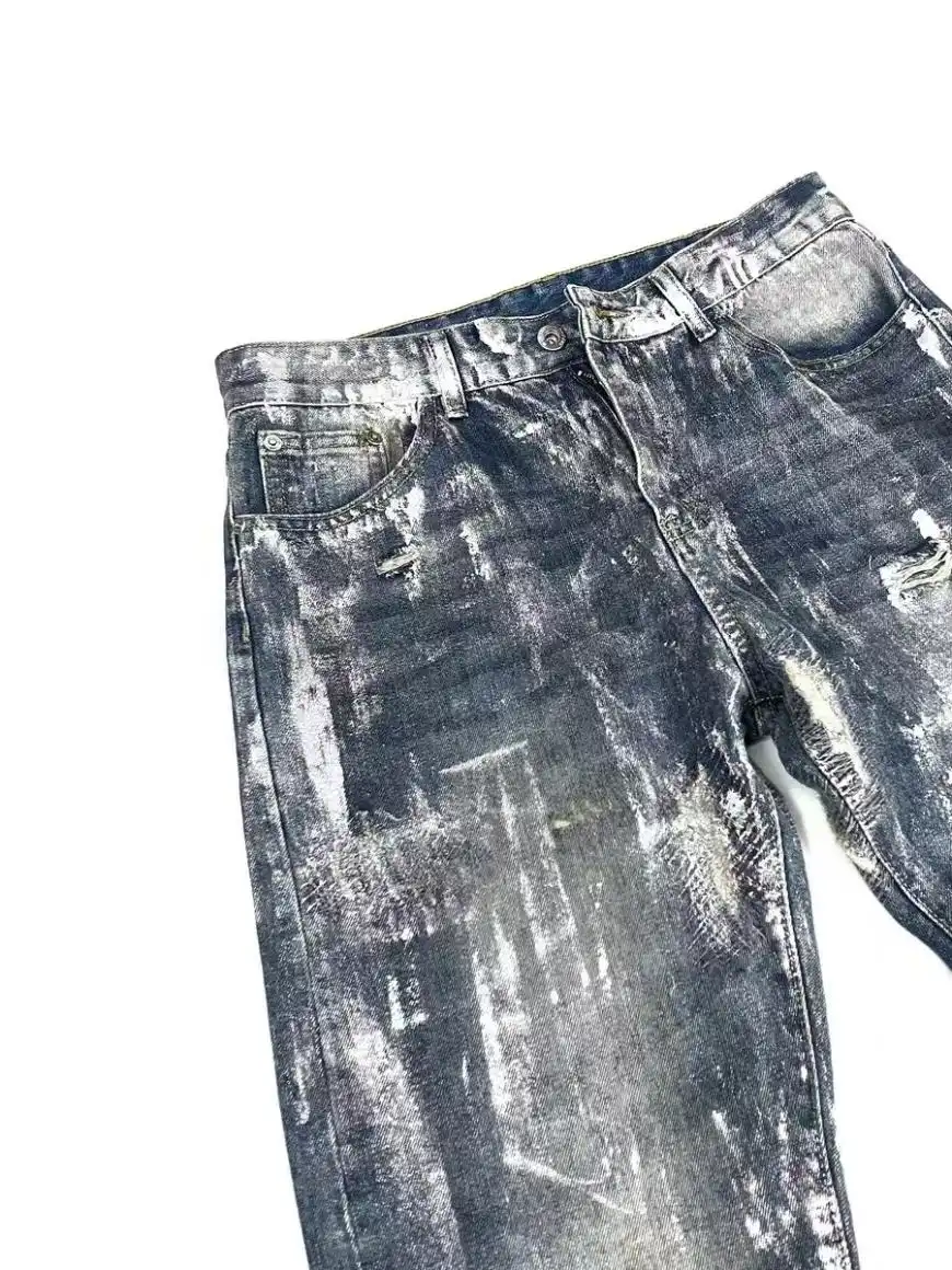 From Raw Denim to Distressed Vintage: The Engineering of High-End Streetwear Jeans